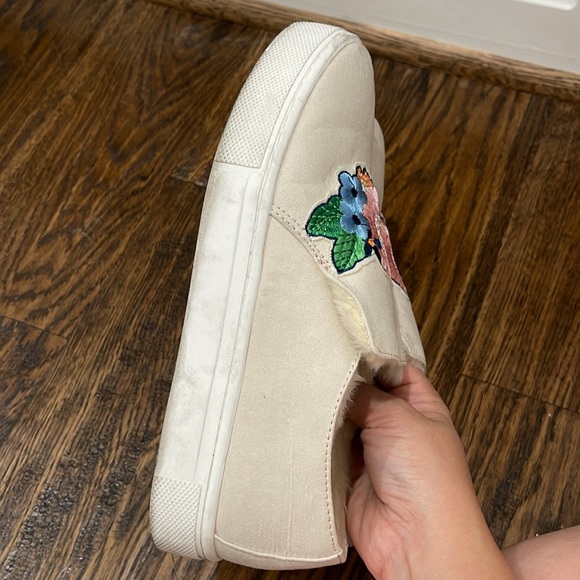 Hm flower sneakers - Picture 4 of 5